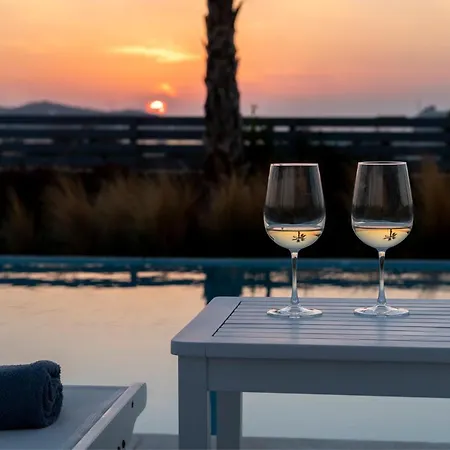 Blue Diamonds Paros *