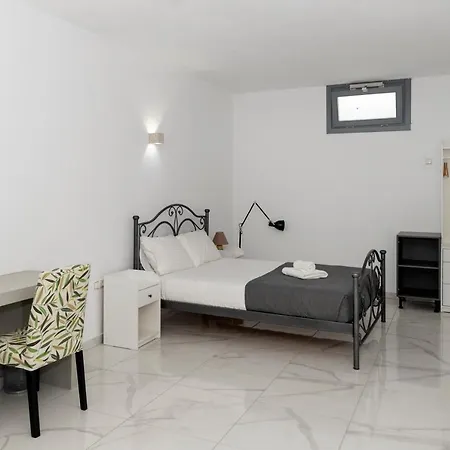 فيلة Blue Diamonds Paros *