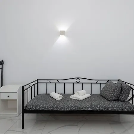 Blue Diamonds Paros فيلة *