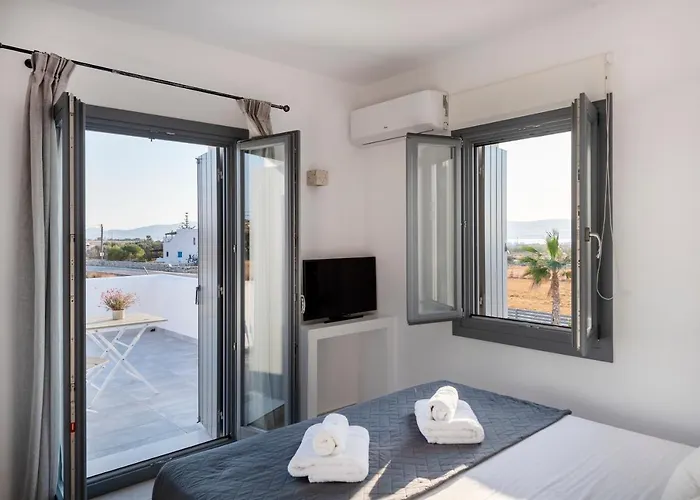 Blue Diamonds Paros Villa