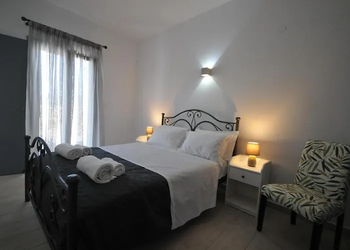 Blue Diamonds Paros Villa *